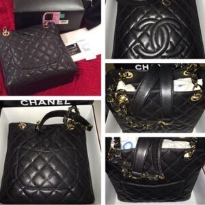Chanel Black Quilted Shoulder Bag